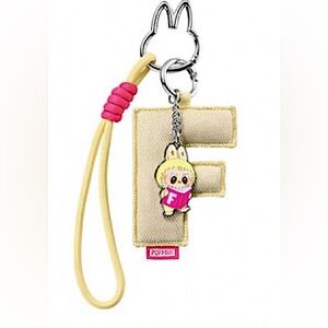 POP MART / A Pin For Love / F / sealed, and confirmed/100% authentic